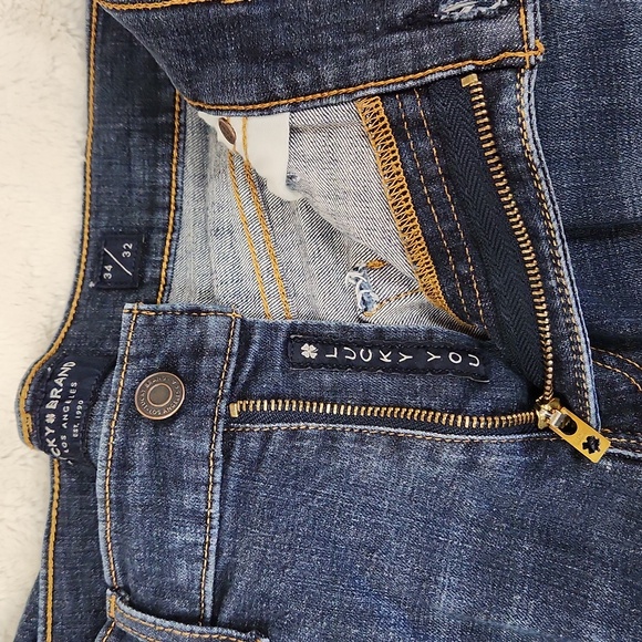 Lucky Brand Denim Jeans Dark Wash 221 Straight | Men's Size 34 x 32 - Picture 6 of 10